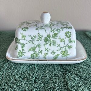 Grace Teaware Green & White Floral Butterfly 🦋 Butter 🧈 Dish NEW!
